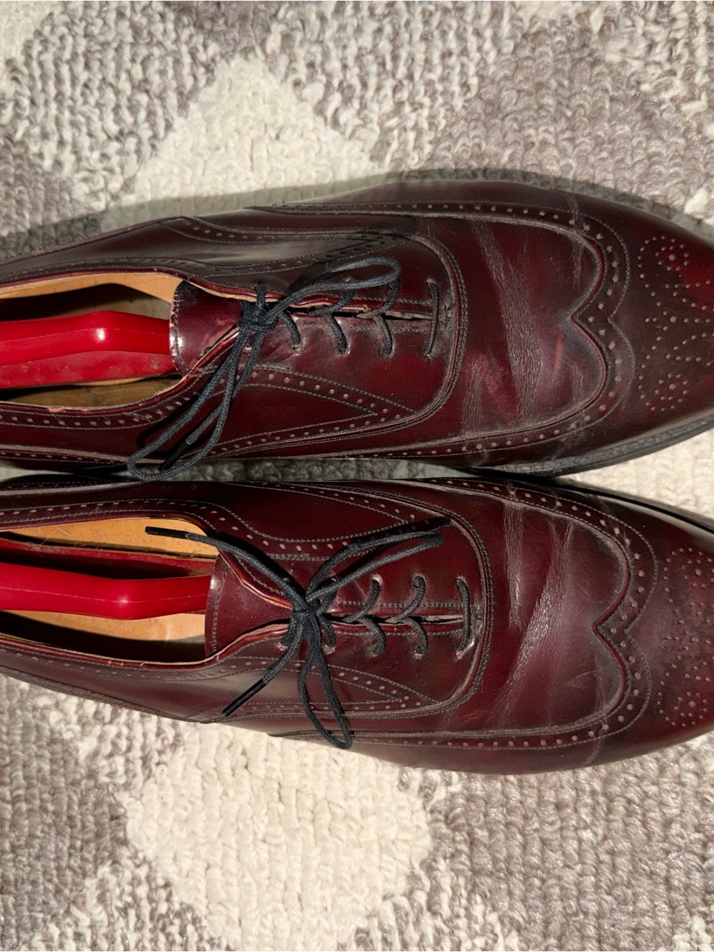 Men's Burgundy Leather Wingtip Derby - Classic Lace-Up